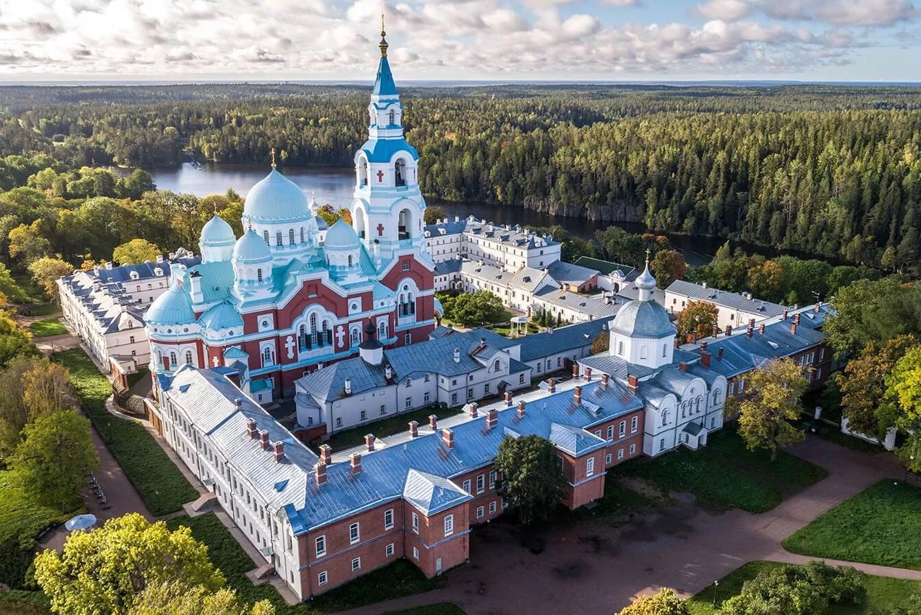 Духовные проблемы в современных монастырях