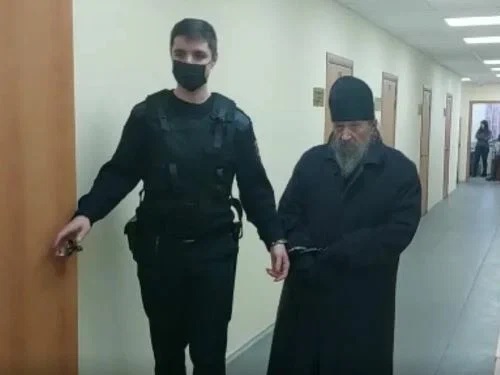 По подозрению в интимном преступлении задержан игумен Анатолий Суворов.