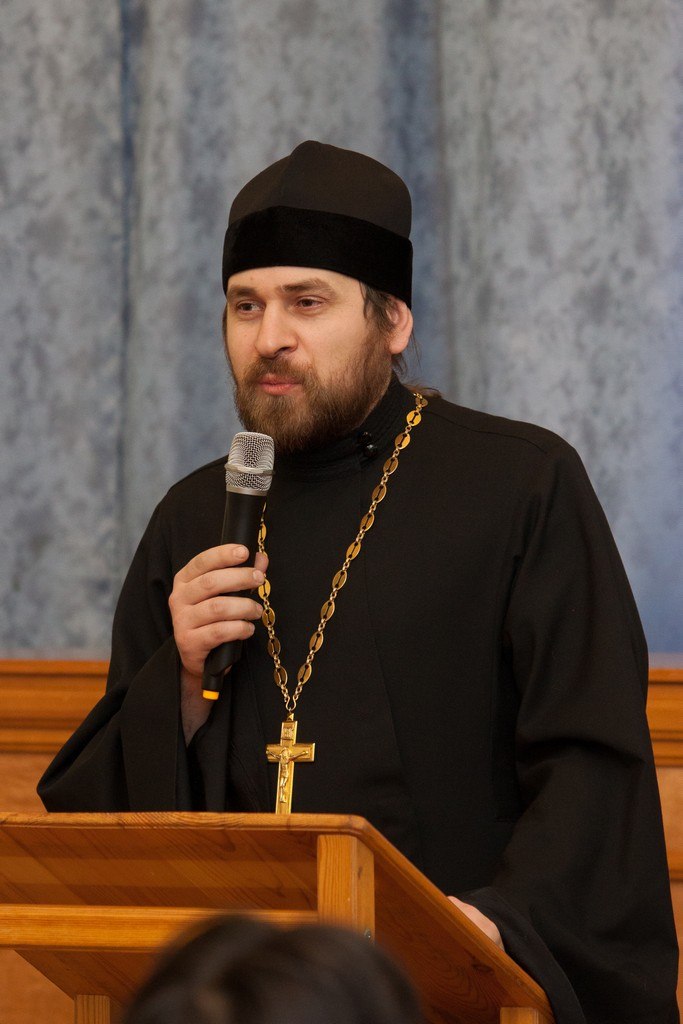 Иерей Дионисий Степанов