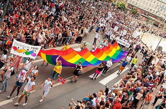   (-). : www.stockholmpride.org