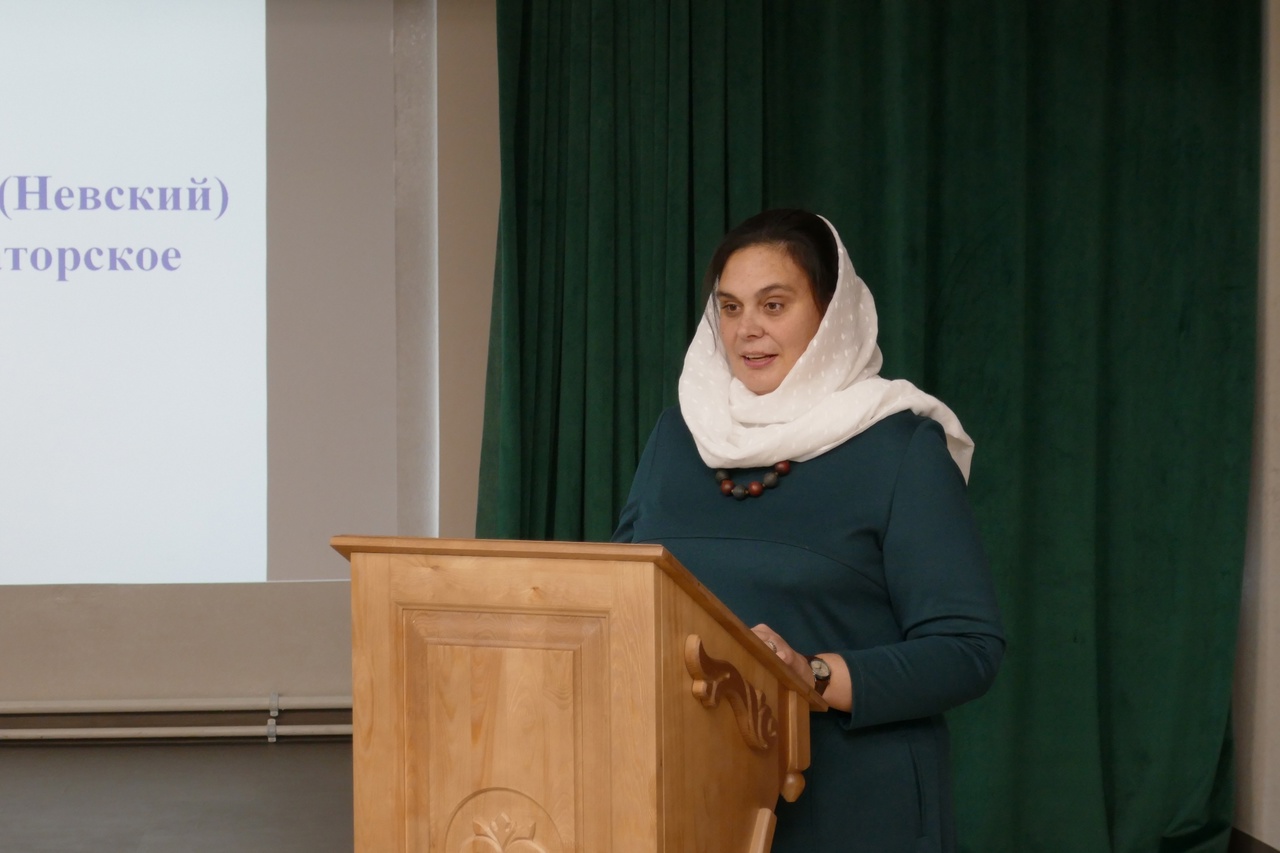 Преподаватель воскресной школы храма в честь иконы Божией Матери "Всех скорбящих Радость" села Чемал, бакалавр теологии Надежда Николаевна Заруцкая