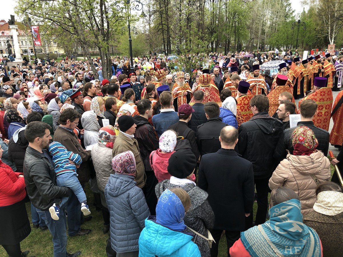 Томский крестный ход в честь святых Кирилла и Мефодия 19 мая 2019 года
