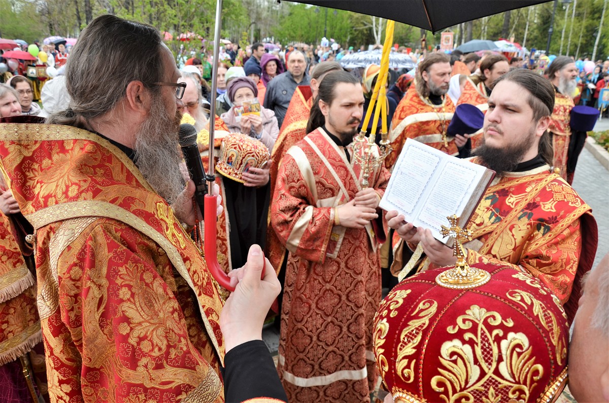 Томский крестный ход в честь святых Кирилла и Мефодия 19 мая 2019 года