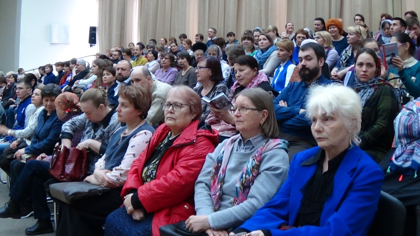 Встреча протоиерея Дмитрия Смирнова с томичами 14 мая 2019 года. Фото -  Максим Степаненко