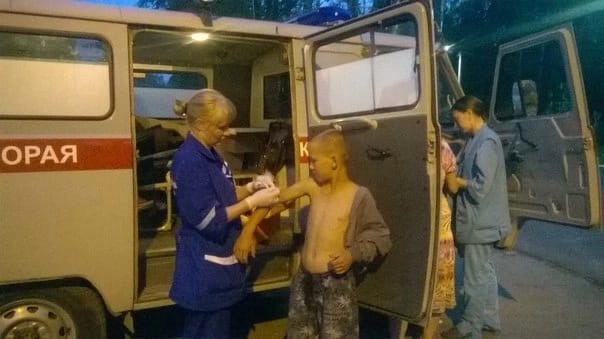 Нужно объяснить, что ради животных человеческой жизнью рисковать не нужно