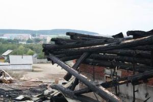 ....      .   .    .                ?!