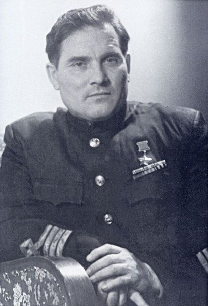 Герой СССР Михаил Девятаев