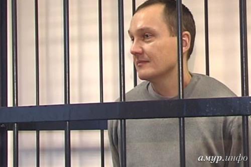 Борис Шалимов, обвиняемый в превышении должностных полномочий, растрате и незаконном участии в предпринимательской деятельности, взят под стражу.