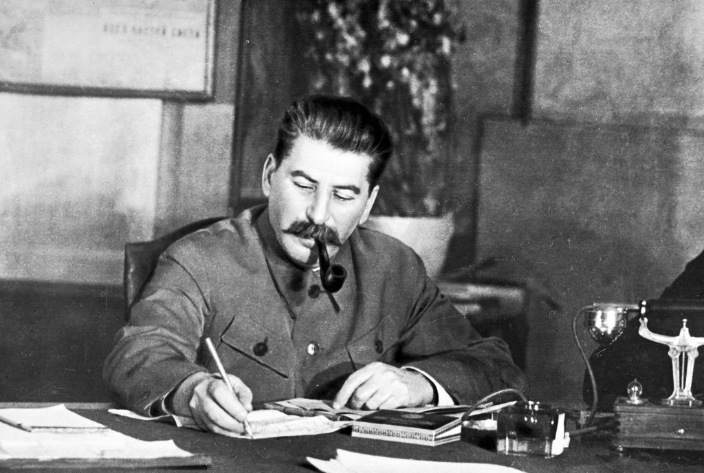 Иосиф Сталин