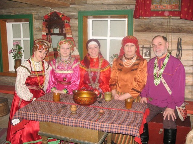 Фольклорный ансамбль "Бастеньки" (Казахстан)