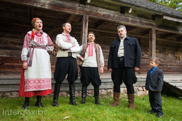 Фольк-гурт "Рада"