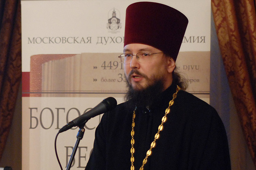 протоиерей Павел Великанов - настоятель Пятницкого Подворья Свято-Троицкой Сергиевой Лавры, доцент Московской Православной Духовной Академии, кандидат богословия, главный редактор портала Богослов.Ru, член Межсоборного Присутствия