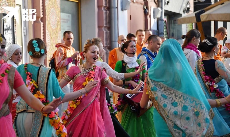 90%     -     ,     -