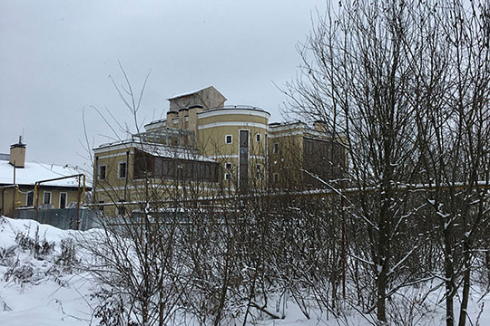 Дом Пракаша Джи Кумара