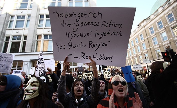 © flickr.com, James Booth. Акция протеста против саентологов